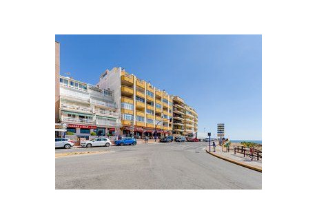 Mieszkanie na sprzedaż - Torrevieja, Hiszpania, 74 m², 142 680 USD (559 304 PLN), NET-100595577