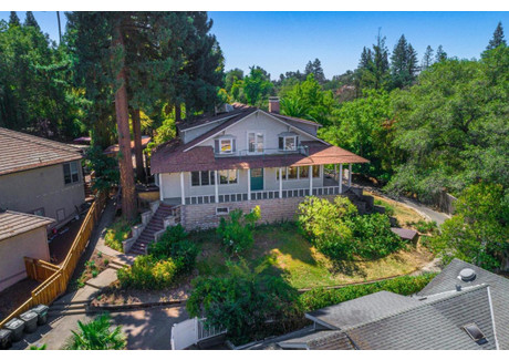 Dom na sprzedaż - 7964 Canyon Drive Fair Oaks, Usa, 287,81 m², 849 900 USD (3 331 608 PLN), NET-100134182