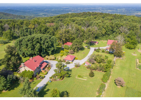 Dom na sprzedaż - 18777 Blueridge Mountain Road Bluemont, Usa, 557,42 m², 2 995 000 USD (11 500 800 PLN), NET-100406125