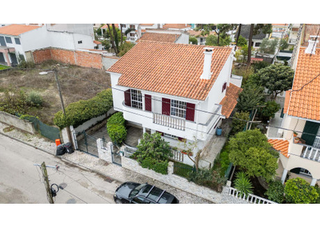 Dom na sprzedaż - Charneca De Caparica E Sobreda, Portugalia, 167 m², 548 677 USD (2 244 087 PLN), NET-101505746