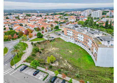 Działka na sprzedaż - Torres Novas (Santa Maria, Salvador E Santiago), Portugalia, 669 m², 479 242 USD (2 003 230 PLN), NET-96125514