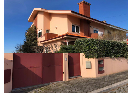 Dom na sprzedaż - Vila Nova De Gaia, Portugalia, 222 m², 432 646 USD (1 704 623 PLN), NET-96128903