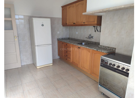 Mieszkanie do wynajęcia - Algés, Linda-A-Velha E Cruz Quebrada-Dafundo, Portugalia, 94 m², 1265 USD (5175 PLN), NET-102160346