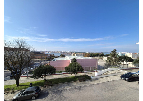 Mieszkanie na sprzedaż - Seixal, Arrentela E Aldeia De Paio Pires, Portugalia, 50 m², 183 003 USD (759 464 PLN), NET-102624002