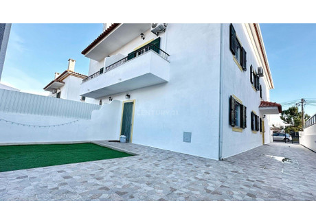 Dom na sprzedaż - Quinta Do Conde, Portugalia, 187 m², 399 287 USD (1 625 099 PLN), NET-102945476