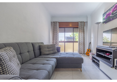 Mieszkanie na sprzedaż - Almada, Portugalia, 70 m², 182 556 USD (719 272 PLN), NET-98281028