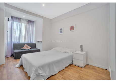 Mieszkanie na sprzedaż - Oeiras E São Julião Da Barra, Paço De Arcos E Caxi, Portugalia, 31 m², 272 975 USD (1 116 470 PLN), NET-101197811