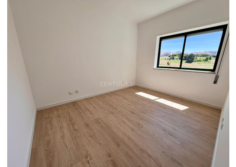 Mieszkanie na sprzedaż - Caldas Da Rainha - Santo Onofre E Serra Do Bouro, Portugalia, 116 m², 201 897 USD (825 759 PLN), NET-97670298