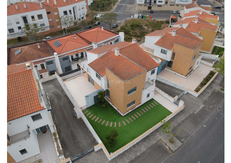 Dom na sprzedaż - Nazaré, Portugalia, 198 m², 436 360 USD (1 789 076 PLN), NET-96123748