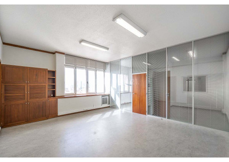 Biuro na sprzedaż - Setúbal, Portugalia, 82 m², 128 975 USD (514 612 PLN), NET-96125767