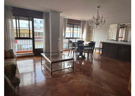 Mieszkanie do wynajęcia - León, Hiszpania, 125 m², 1050 USD (4293 PLN), NET-100644073