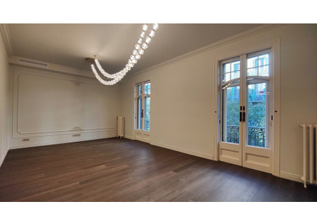 Mieszkanie na sprzedaż - Barcelona, Hiszpania, 200 m², 1 890 854 USD (7 695 774 PLN), NET-102973139