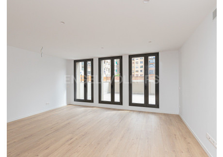 Mieszkanie na sprzedaż - Barcelona, Hiszpania, 114 m², 904 594 USD (3 546 007 PLN), NET-84755494