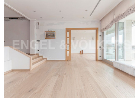 Mieszkanie na sprzedaż - Barcelona, Hiszpania, 245 m², 2 600 028 USD (9 984 107 PLN), NET-88754764