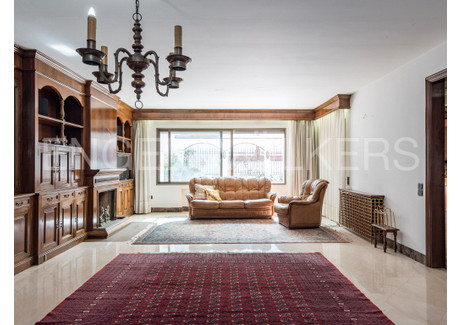 Dom na sprzedaż - Terrassa, Hiszpania, 850 m², 975 010 USD (3 929 292 PLN), NET-81854544