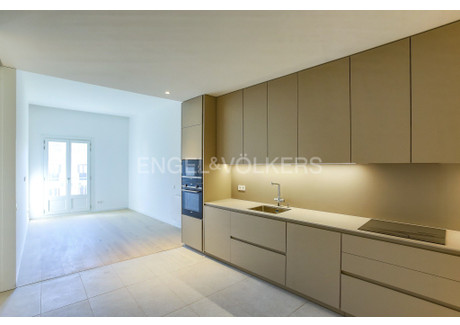 Mieszkanie na sprzedaż - Barcelona, Hiszpania, 61 m², 871 833 USD (3 347 838 PLN), NET-83898374