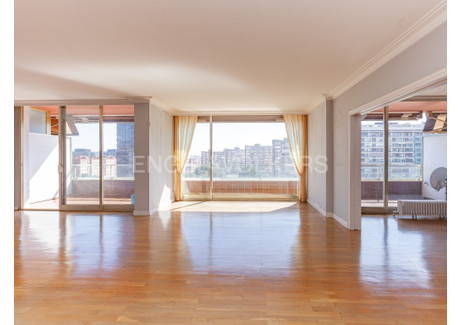 Mieszkanie na sprzedaż - Barcelona, Hiszpania, 175 m², 1 516 683 USD (5 975 731 PLN), NET-96014142