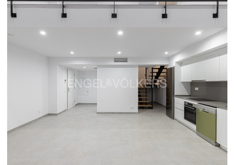 Mieszkanie na sprzedaż - Barcelona, Hiszpania, 107 m², 525 896 USD (2 019 442 PLN), NET-96690405