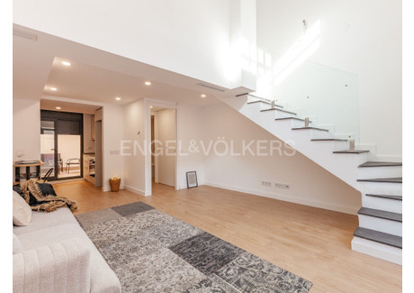 Mieszkanie na sprzedaż - Barcelona, Hiszpania, 100 m², 525 896 USD (2 019 442 PLN), NET-96952726