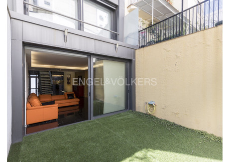 Dom na sprzedaż - Barcelona, Hiszpania, 313 m², 1 592 651 USD (6 243 190 PLN), NET-97282730