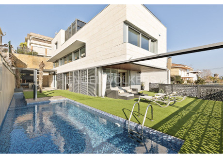 Dom na sprzedaż - Sant Boi De Llobregat, Hiszpania, 321 m², 1 225 266 USD (4 827 549 PLN), NET-97314416