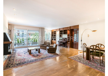 Mieszkanie na sprzedaż - Barcelona, Hiszpania, 184 m², 964 700 USD (3 800 916 PLN), NET-97398696