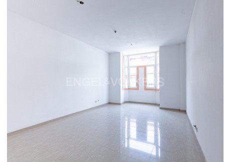 Mieszkanie na sprzedaż - Barcelona, Hiszpania, 107 m², 318 936 USD (1 224 715 PLN), NET-97546519