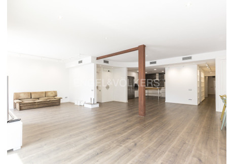 Mieszkanie na sprzedaż - Barcelona, Hiszpania, 215 m², 1 023 097 USD (3 938 922 PLN), NET-98059005