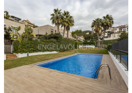 Dom na sprzedaż - Sitges, Hiszpania, 207 m², 593 346 USD (2 272 514 PLN), NET-98789815