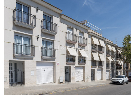 Dom na sprzedaż - Vilanova I La Geltrú, Hiszpania, 203 m², 461 319 USD (1 886 797 PLN), NET-99140178