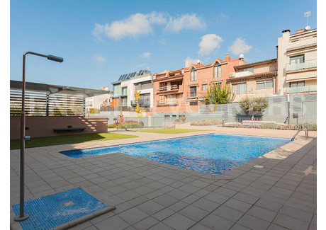 Dom na sprzedaż - Terrassa, Hiszpania, 636 m², 708 455 USD (2 770 059 PLN), NET-92095969