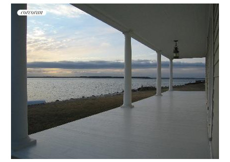 Komercyjne do wynajęcia - 80 Peconic Avenue Shelter Island, Usa, 163,04 m², 42 000 USD (172 200 PLN), NET-101326049