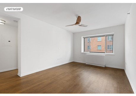 Mieszkanie do wynajęcia - Manhattan, Usa, 69,21 m², 2800 USD (11 396 PLN), NET-101248699