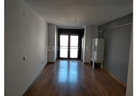 Mieszkanie na sprzedaż - Roquetas De Mar, Hiszpania, 64 m², 57 315 USD (234 418 PLN), NET-96440431