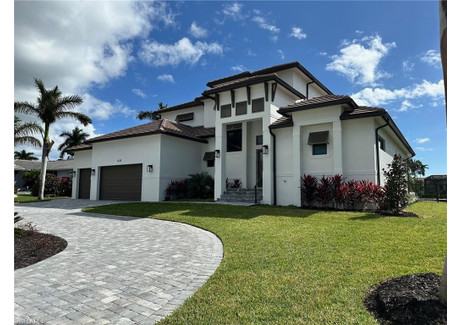 Dom na sprzedaż - 654 Bamboo Ct Marco Island, Usa, 321,54 m², 4 800 000 USD (19 536 000 PLN), NET-102933720