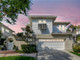 Dom na sprzedaż - 6401 Dogwood Dr Huntington Beach, Usa, 250 m², 2 169 000 USD (8 892 900 PLN), NET-101252064