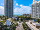 Mieszkanie na sprzedaż - 100 S Pointe Dr, Unit TH Miami Beach, Usa, 204,57 m², 5 900 000 USD (24 190 000 PLN), NET-102033571