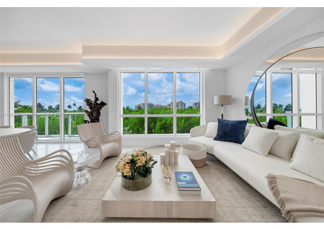 Mieszkanie na sprzedaż - 100 S Pointe Dr, Unit TH Miami Beach, Usa, 204,57 m², 5 900 000 USD (22 656 000 PLN), NET-88672459