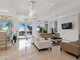 Mieszkanie na sprzedaż - 4775 Collins Ave, Unit PH Miami Beach, Usa, 148,64 m², 2 390 000 USD (9 607 800 PLN), NET-97428854