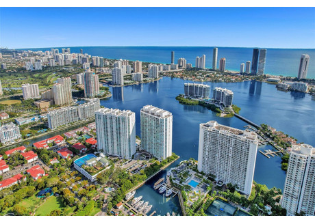 Mieszkanie na sprzedaż - 3201 NE 183rd St, Unit Aventura, Usa, 336,31 m², 2 800 000 USD (11 284 000 PLN), NET-95655484