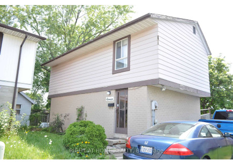 Dom na sprzedaż - 11 Huronia Crt Brampton, Kanada, 65,03 m², 440 994 USD (1 697 828 PLN), NET-100052732