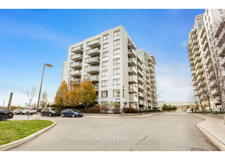 Mieszkanie do wynajęcia - 1115 - 812 Lansdowne Ave Toronto, Kanada, 65,03 m², 1841 USD (7549 PLN), NET-103152324