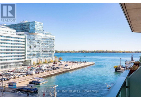 Mieszkanie na sprzedaż - 1203 - 10 Queens Quay W Toronto, Kanada, 65,03 m², 536 843 USD (2 201 057 PLN), NET-102294890