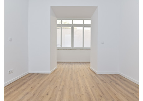 Mieszkanie na sprzedaż - Lisboa, Portugalia, 58 m², 417 316 USD (1 602 493 PLN), NET-95167827